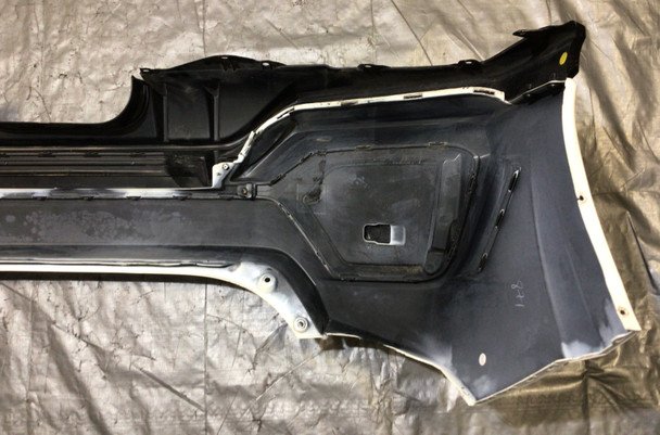 *DAMAGED* 2017-2019 Honda Civic Type R FK8 Rear Bumper Cover w/ Trim / TR101 - Image 5