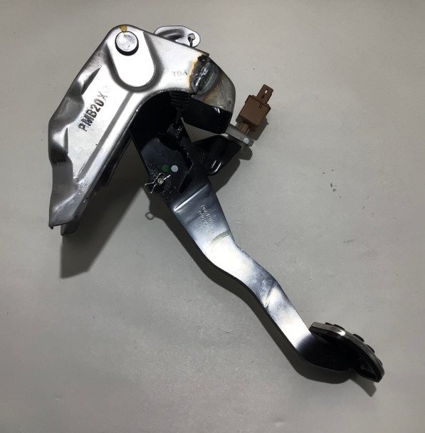 2017-2020 Honda Civic Type R FK8 Manual Pedal Assemblies / OEM / TR101 - Image 4