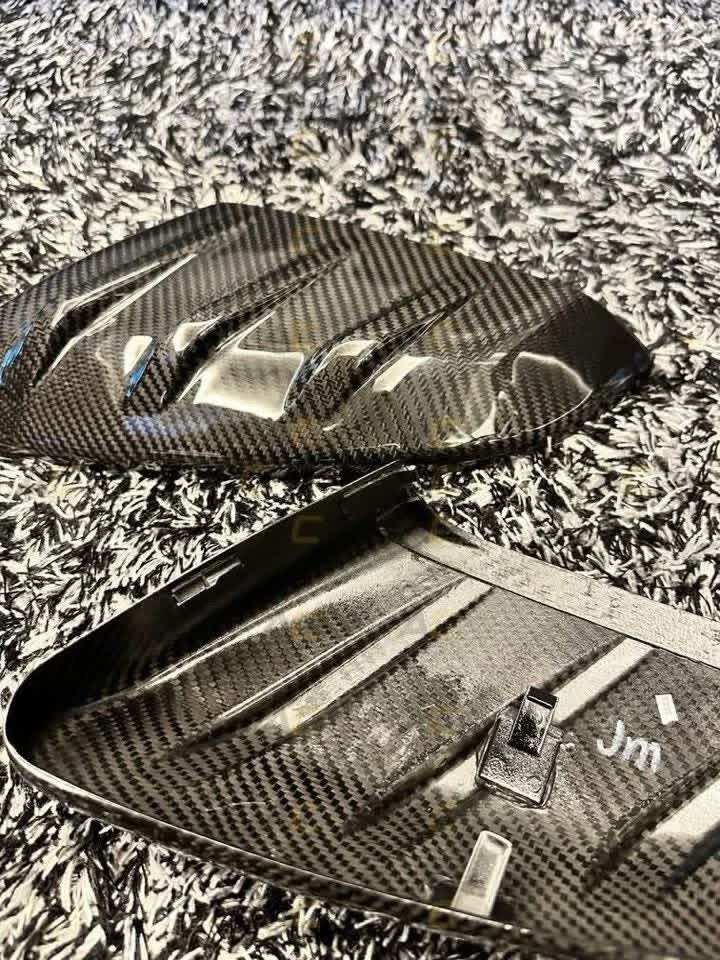 Honda Civic FK8 Type R Mugen Design Dry Carbon Replacement Side Mirror - Image 2