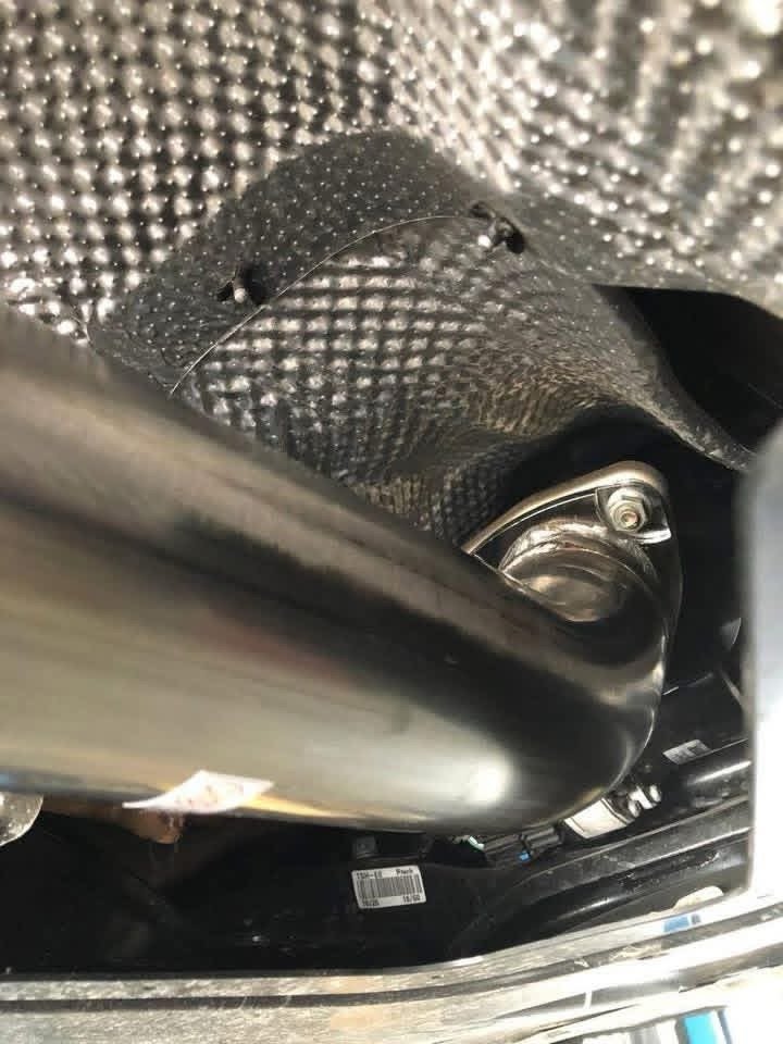 HKS LEGAMAX Premium Catback Exhaust system for FK8 civic type R
p/n: 31021-BH003 - Image 3
